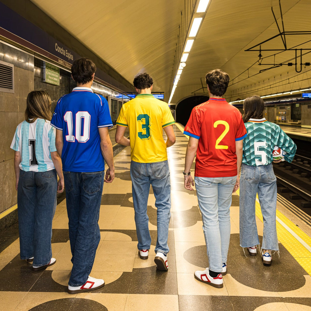 Camiseta retro "Metro FC" Línea 3