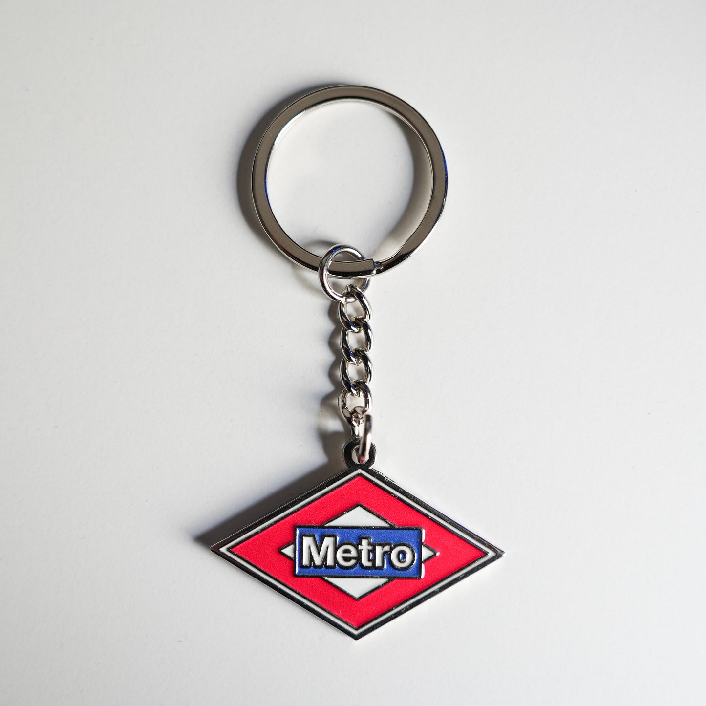 Metal Madrid Metro Logo keychain