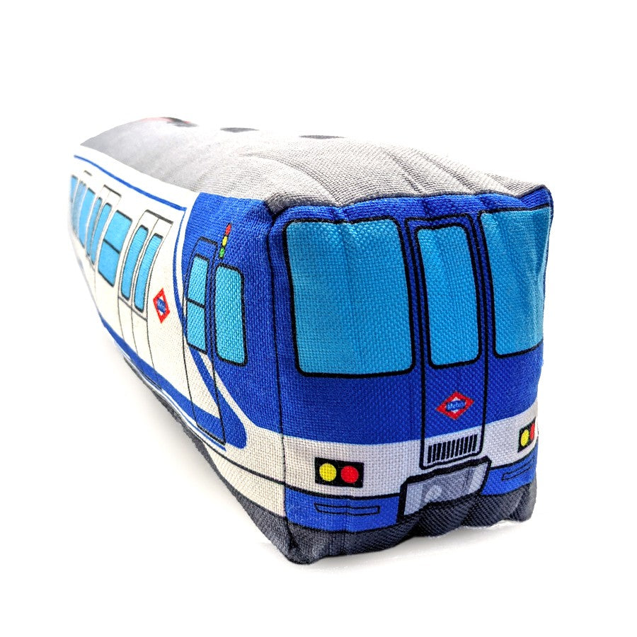 Cojín suave con diseño de tren azul del Metro de Madrid, fondo blanco, juguete decorativo