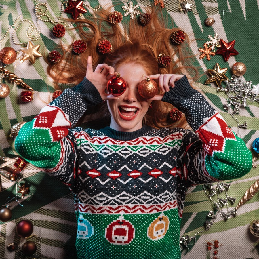 Jersey navideño bolas y trenes