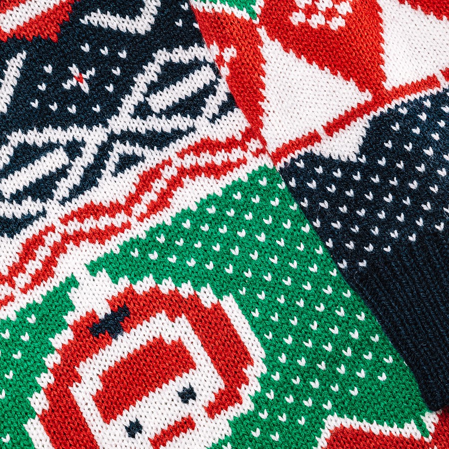 Jersey navideño bolas y trenes