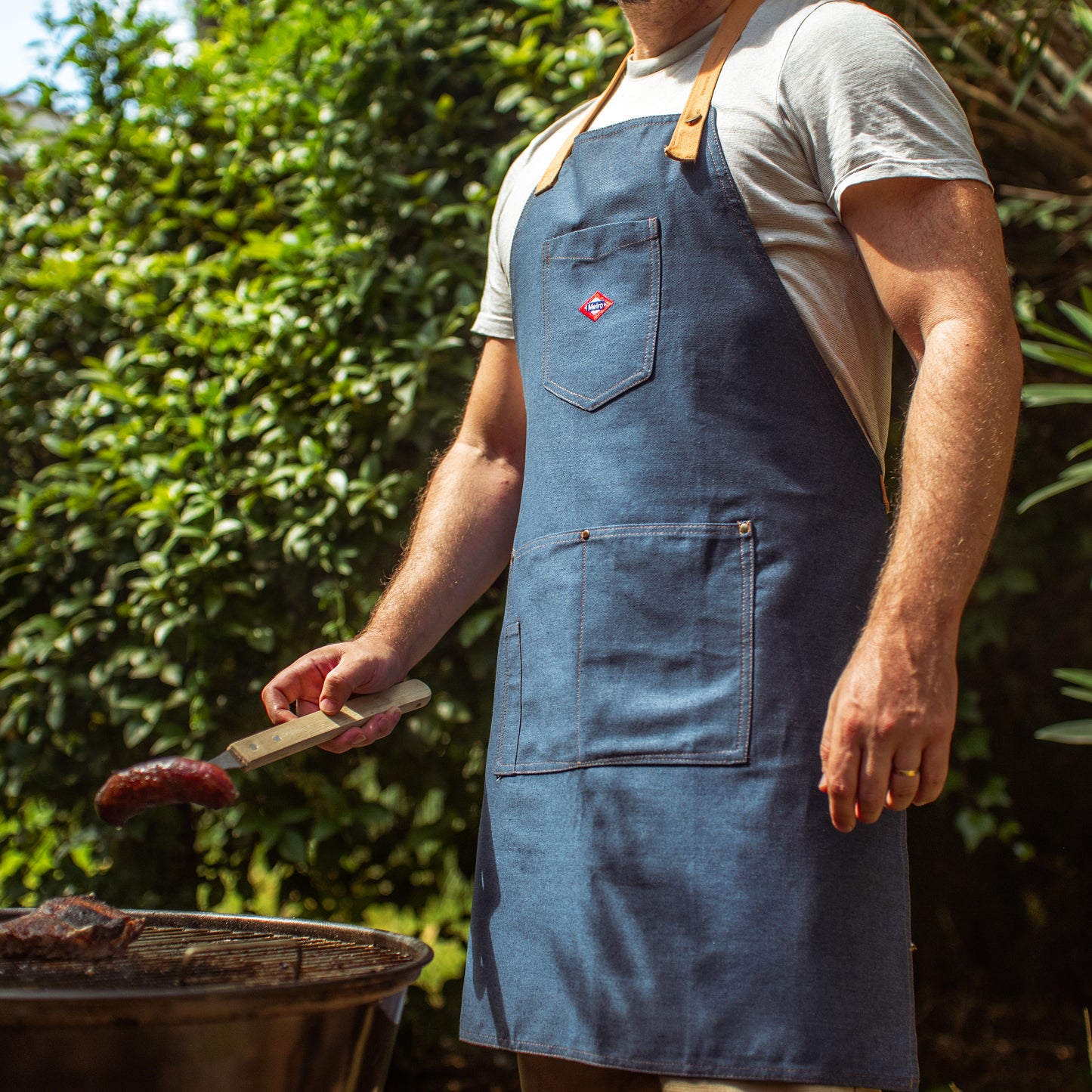 Denim kitchen apron logo Metro.