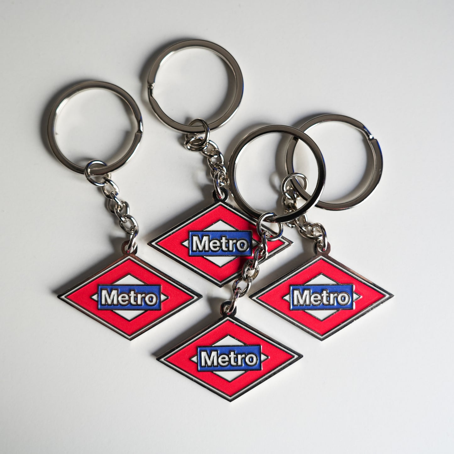Metal Madrid Metro Logo keychain