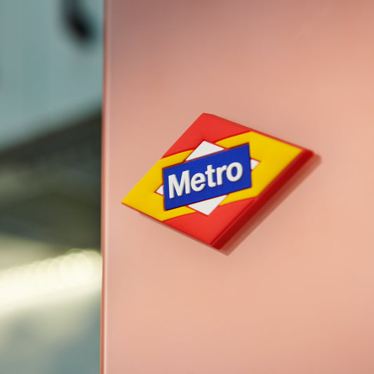 Imán logo Metro bandera de España