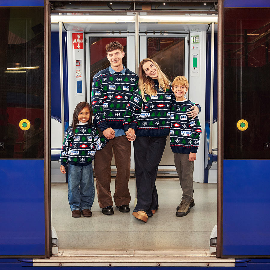 Metro de Madrid Christmas Sweater Kids version