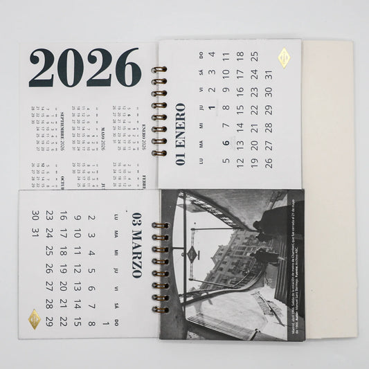 Table calendar 2026